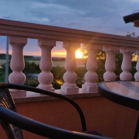 Apartment Sole Umag Exterior photo